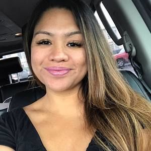 Meet your Posher, Gia